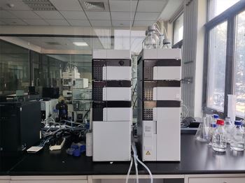 實(shí)驗(yàn)儀器